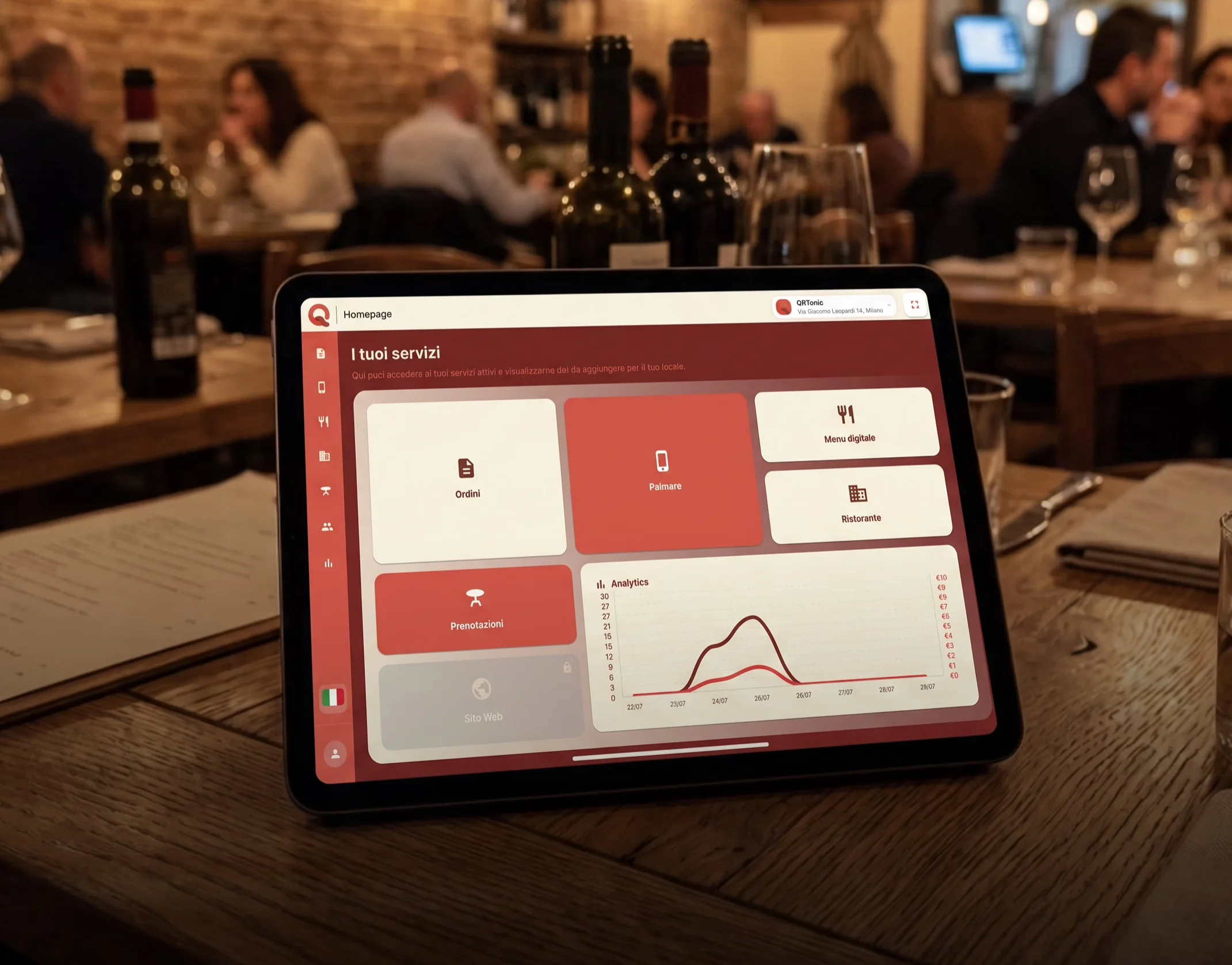 Piattaforma QRTonic su tablet in un ristorante